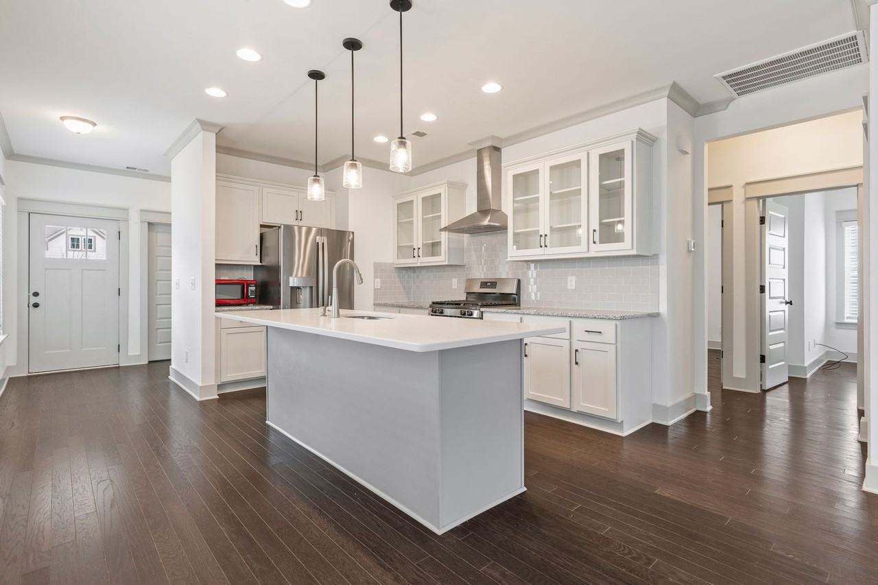 3509 Halcyon Way - Photo 4 of 24