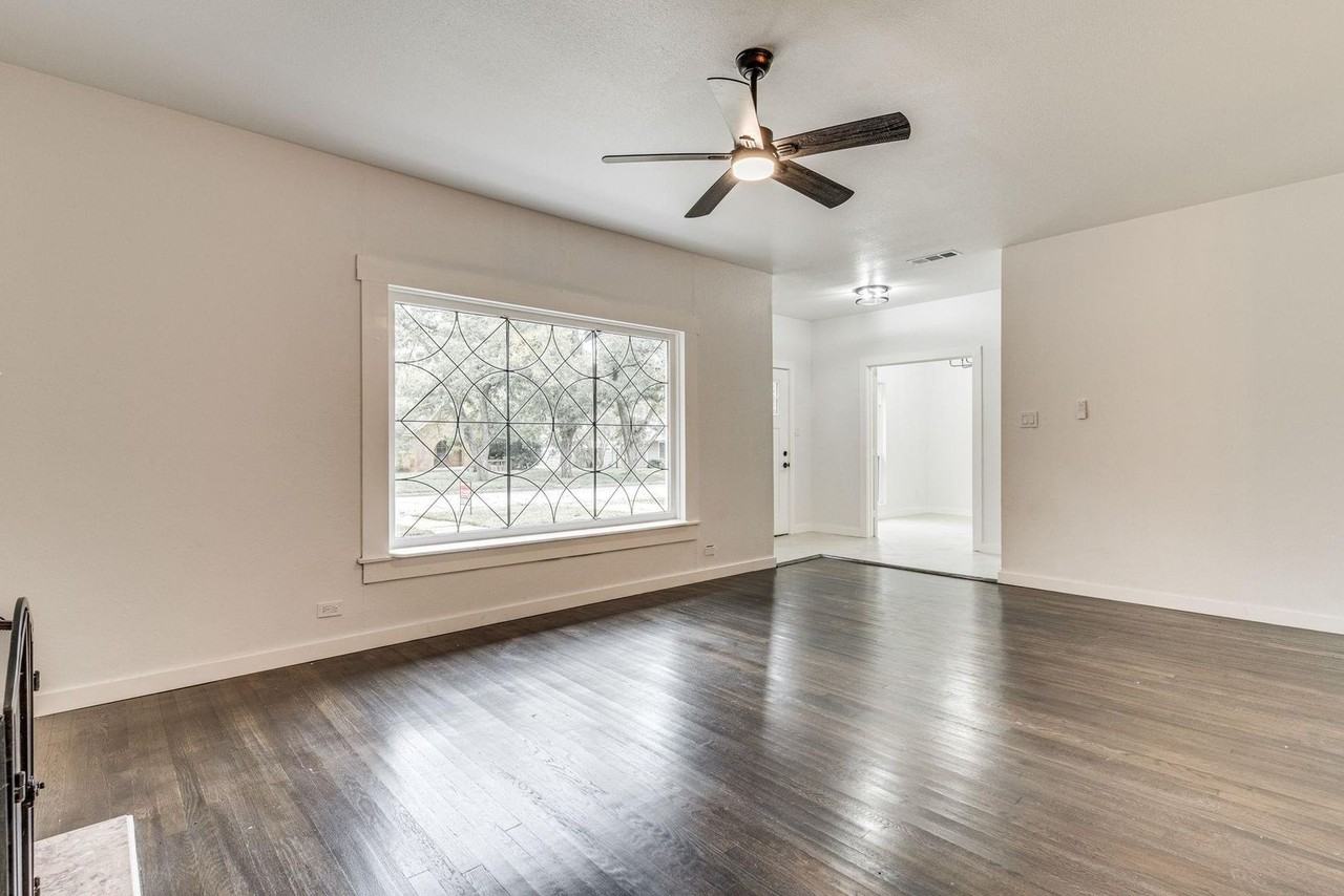 206 Bellevue Dr - Photo 7 of 10
