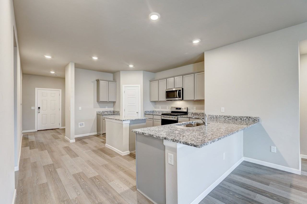 10508 Sw 41st Pl - Photo 6 of 25