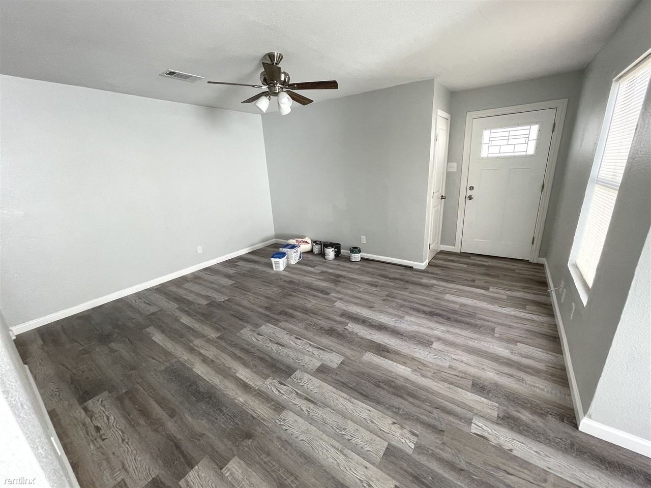 1104 S Gilpin Ave - Photo 3 of 15