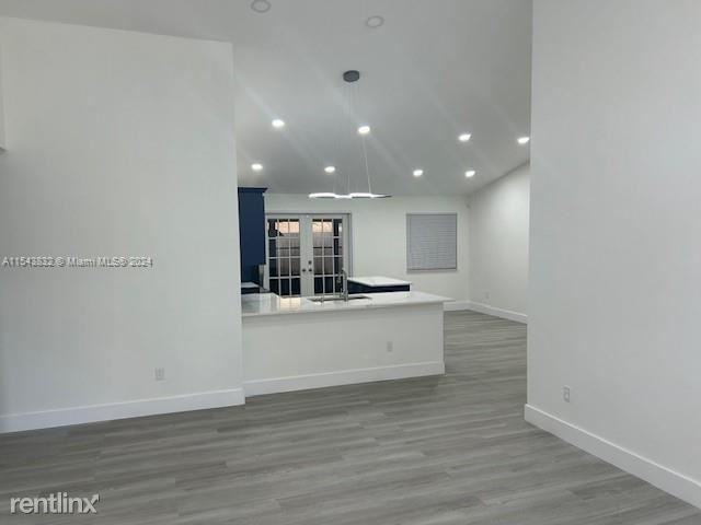 1430 Sw 85th Ter - Photo 3 of 22
