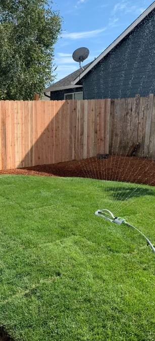 1496 Trent Ave N - Photo 6 of 11