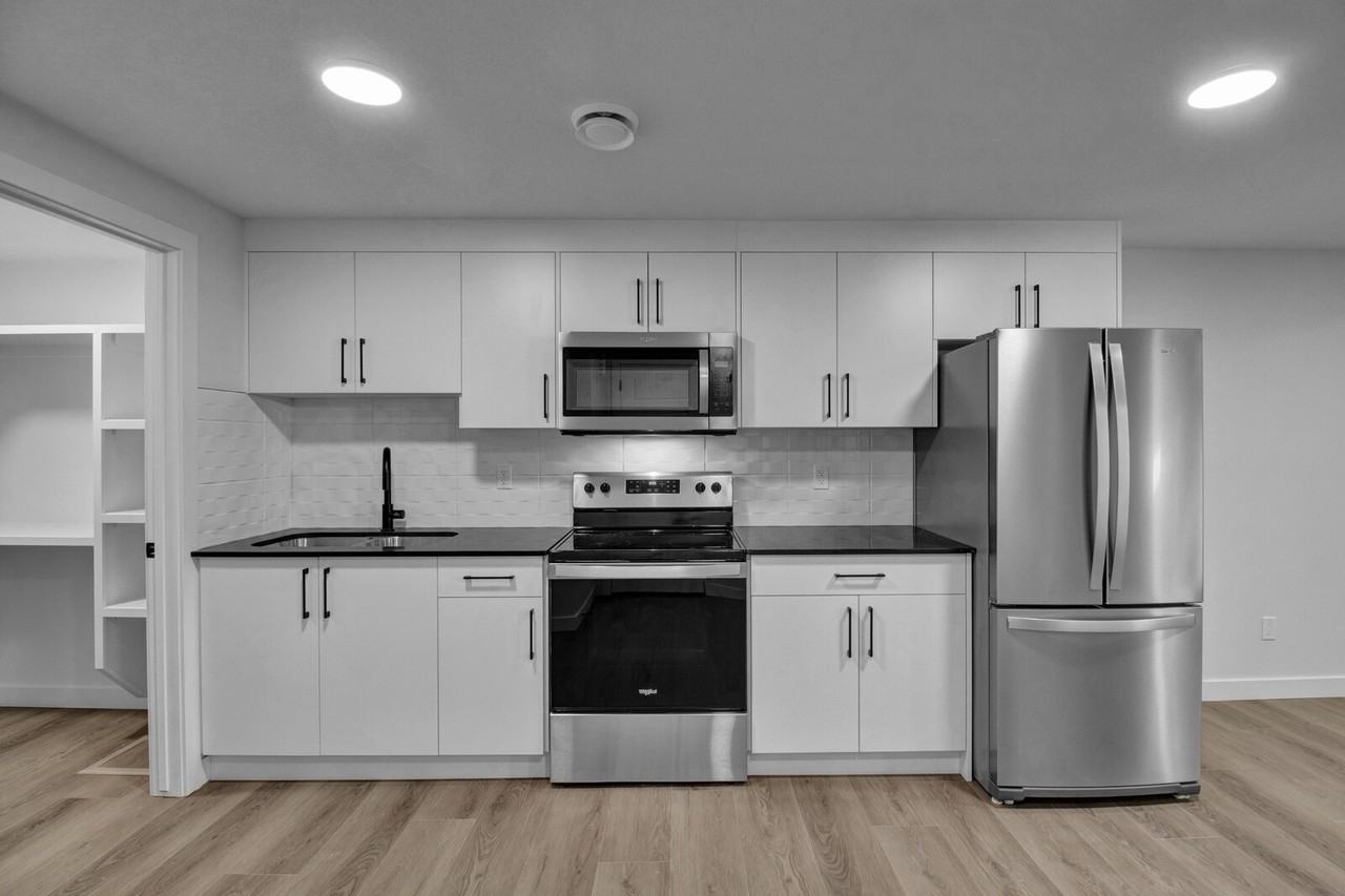 78 Wyatt Rdge Bsmt #Bsmt - Photo 2 of 12