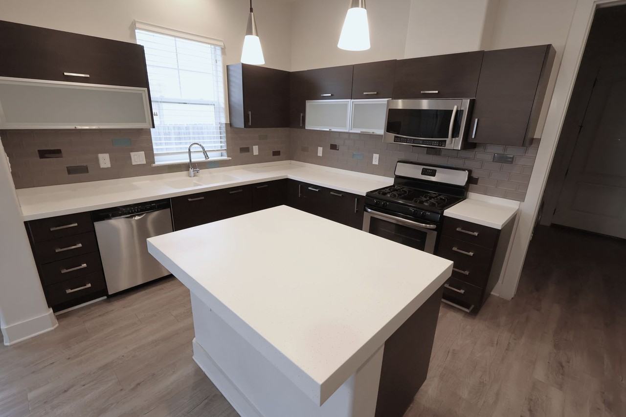 1000A Morrow St - Photo 3 of 26