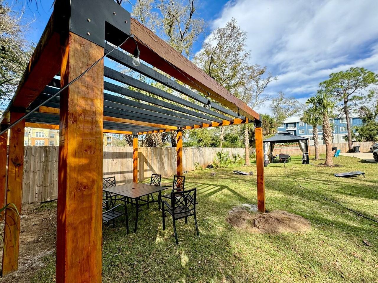 1810 W Gadsden St #NA - Photo 2 of 38