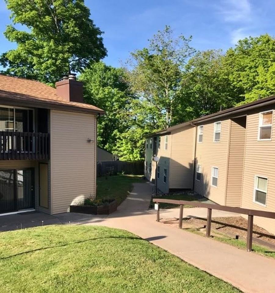 Woodview Village Apartments - Photo 7 of 50