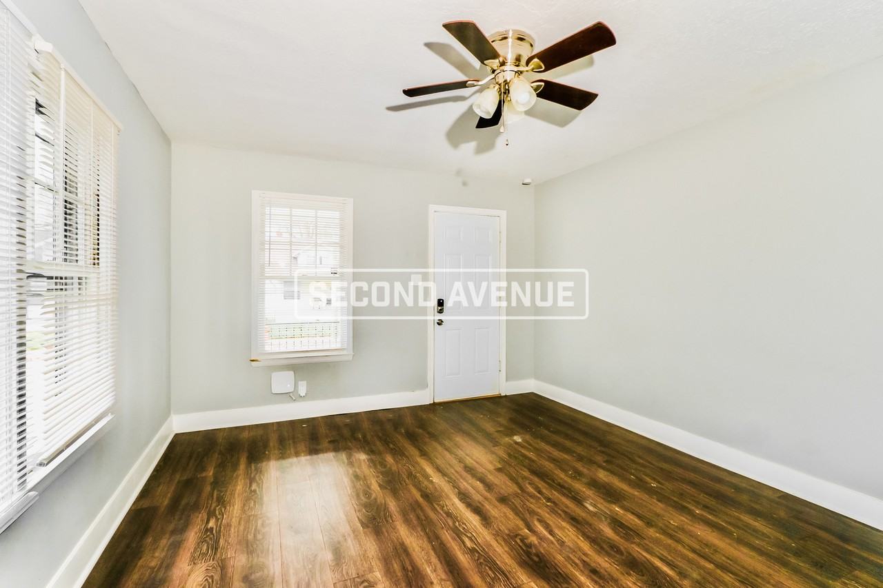 1032 Sale Ave - Photo 6 of 20