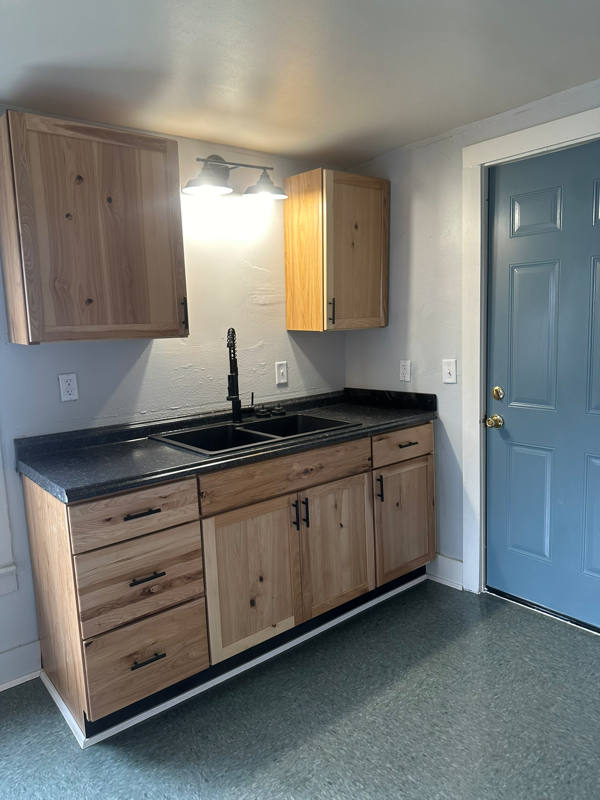 3101 129th St - Photo 2 of 15
