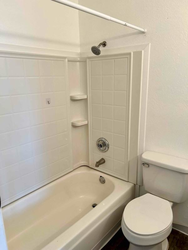 2804 E 32nd Ave - Photo 3 of 9