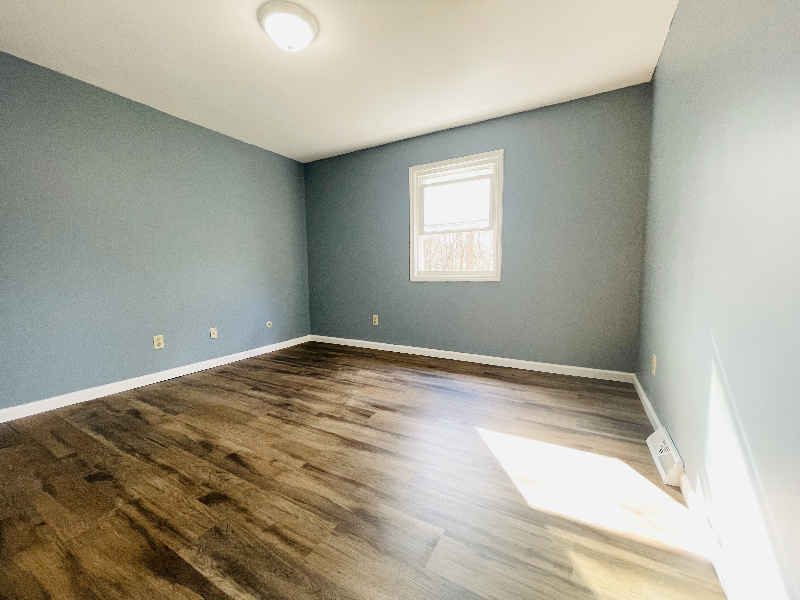 14 Southbury Rd - Photo 3 of 24