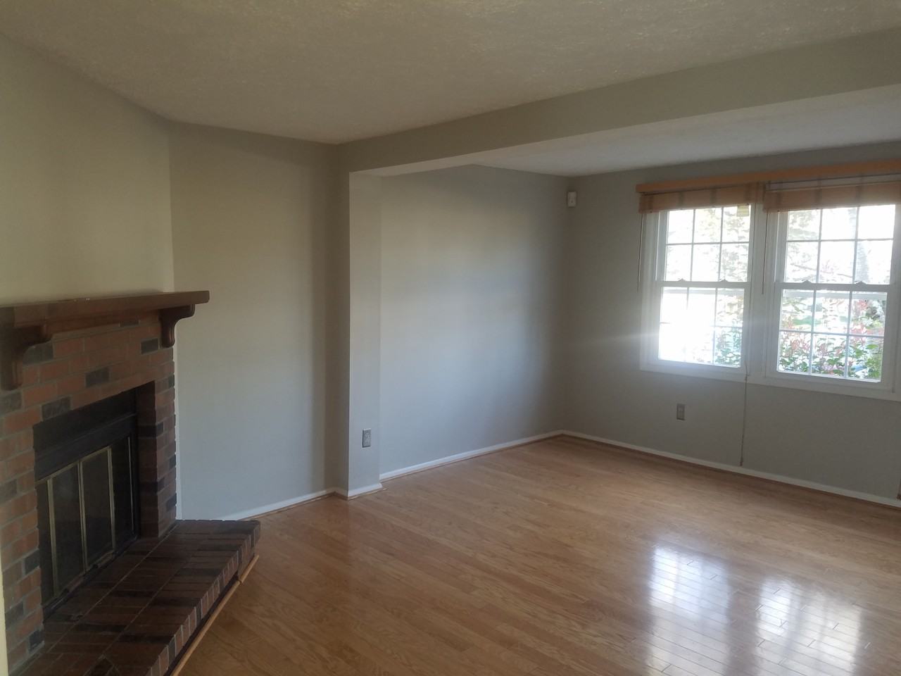8408 Cacapon Ct - Photo 5 of 33