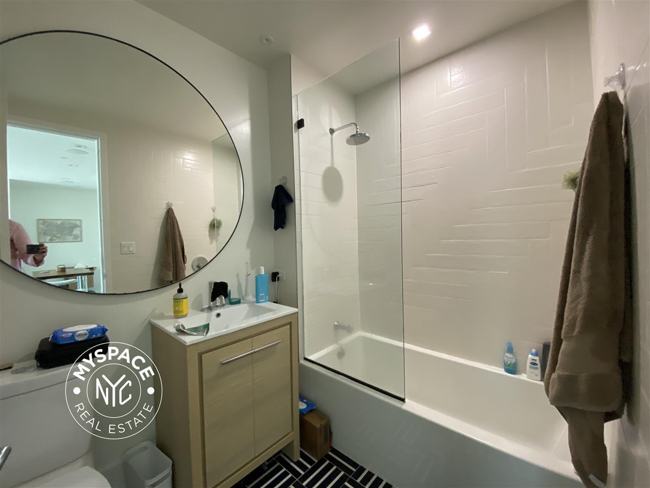 1068 Fulton St #5a - Photo 6 of 12