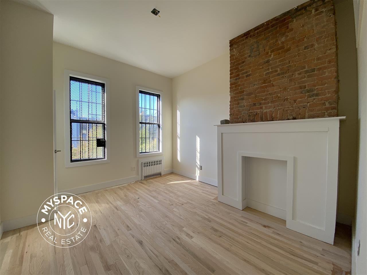 253 Stockholm St #1R - Photo 4 of 7