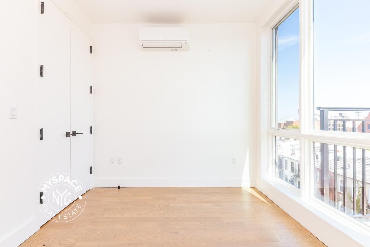 824 Lexington Ave #5H - Photo 5 of 20