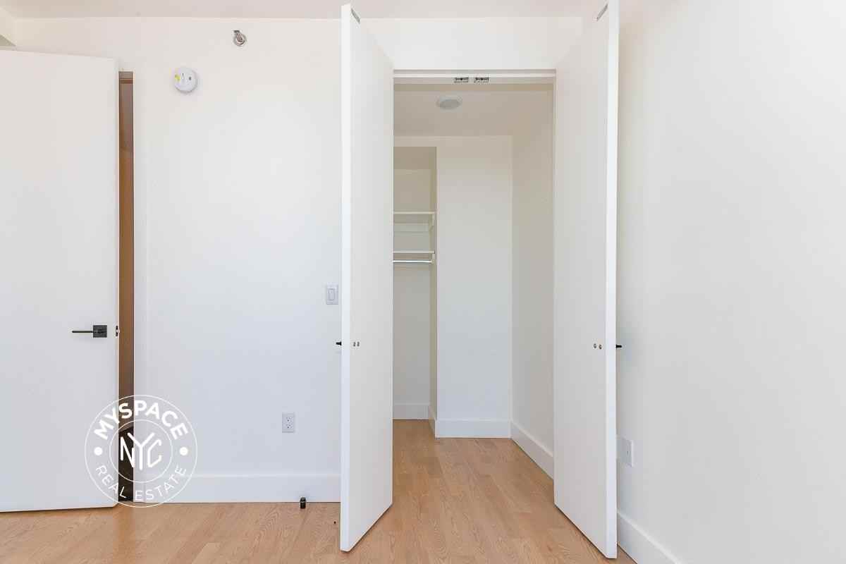 824 Lexington Ave #5H - Photo 6 of 20