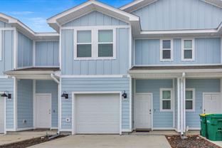 1022 Mclaren Cir - Photo 1 of 1