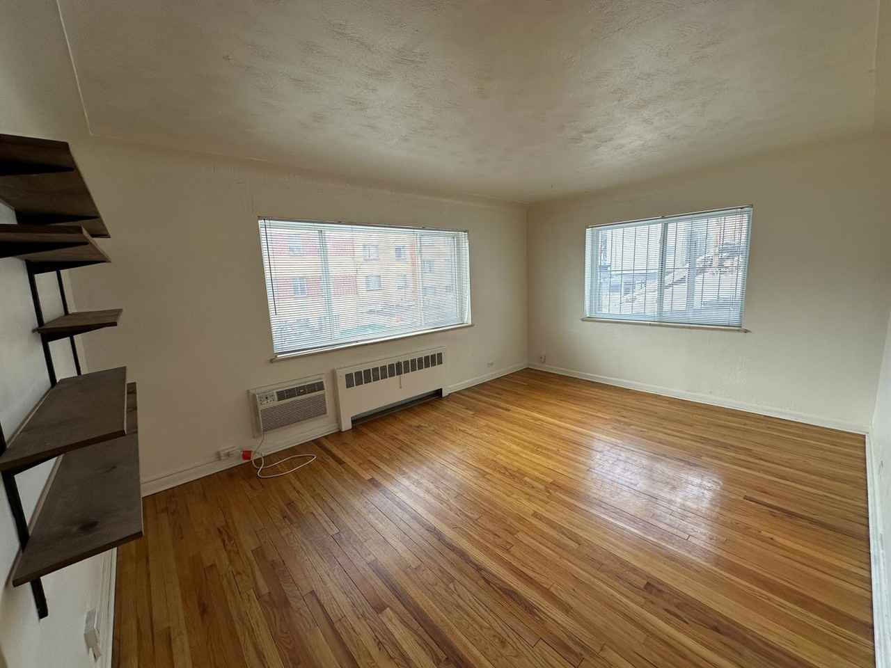 665 Washington St #7A - Photo 2 of 11