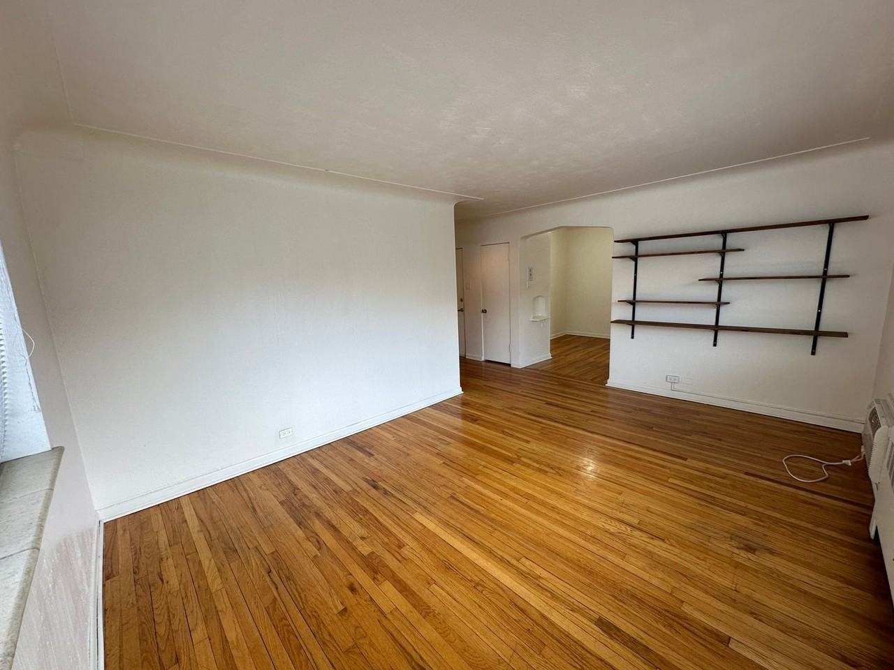 665 Washington St #7A - Photo 3 of 11