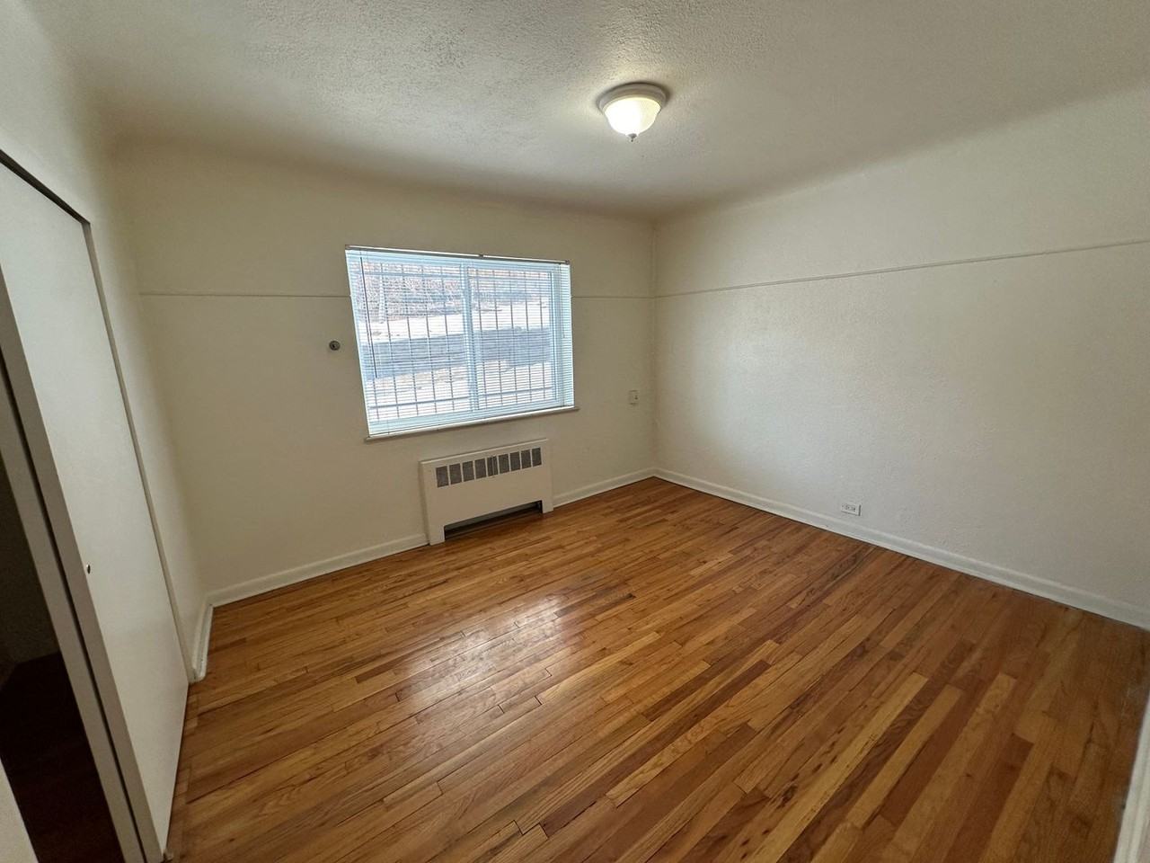 665 Washington St #7A - Photo 4 of 11