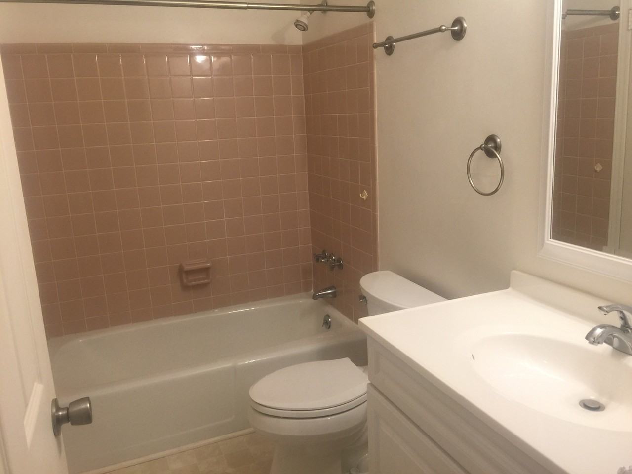 2303 Dulaire Rd - Photo 3 of 6