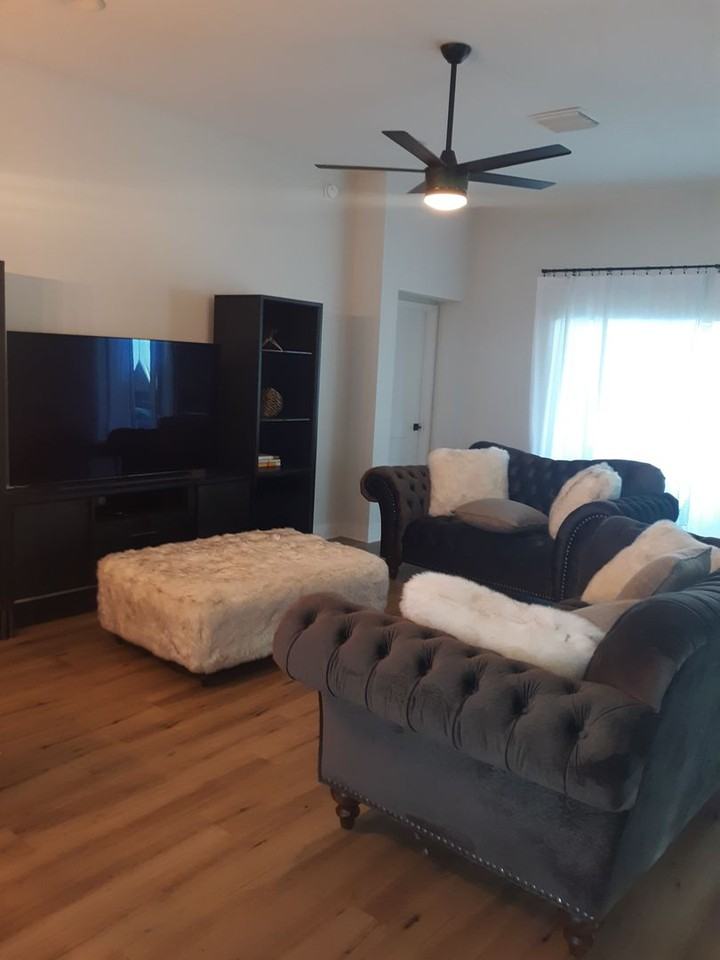 3290 Dzuro Dr - Photo 2 of 18
