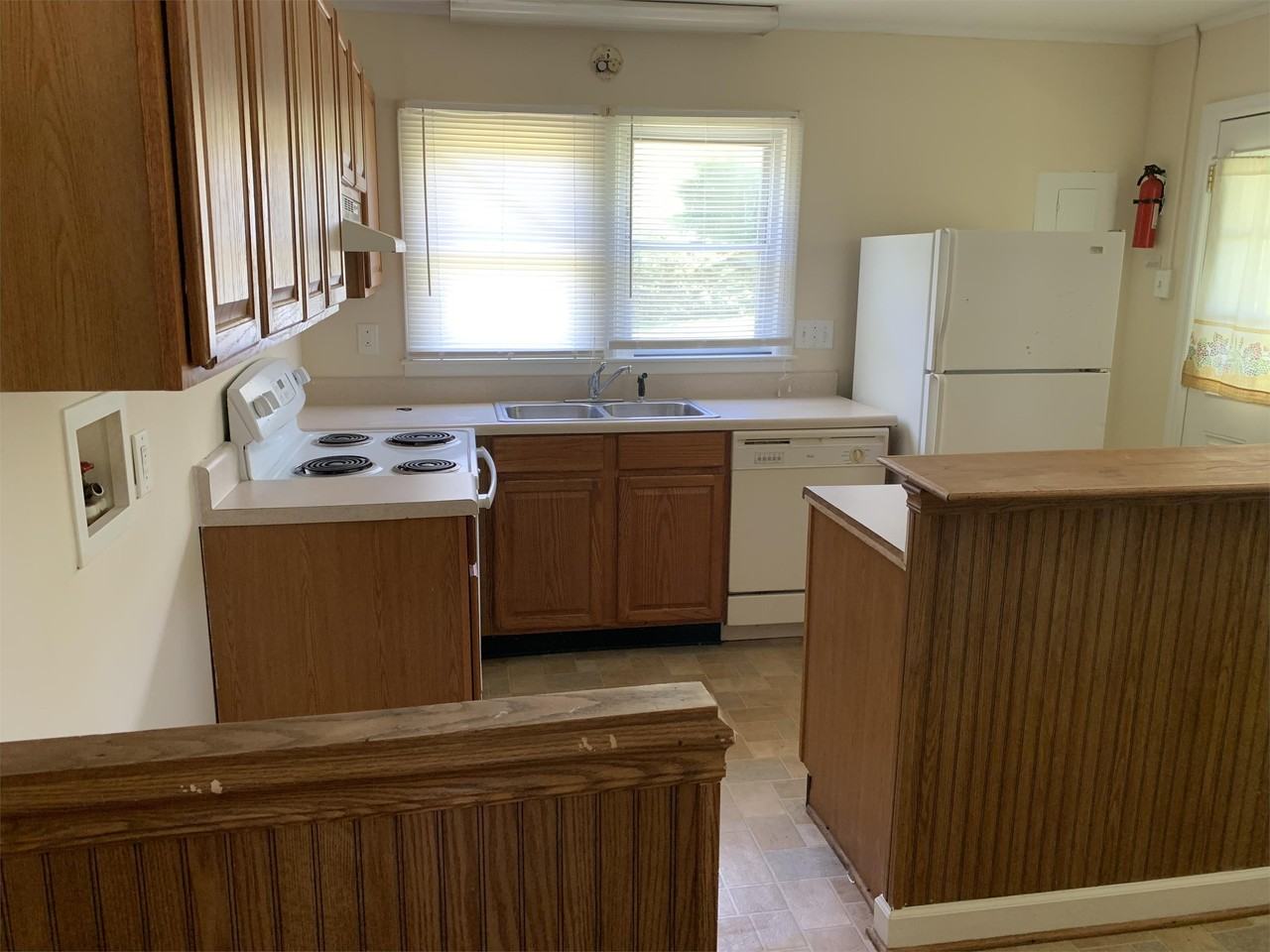 41 Le An Hurst Rd #1 - Photo 4 of 6