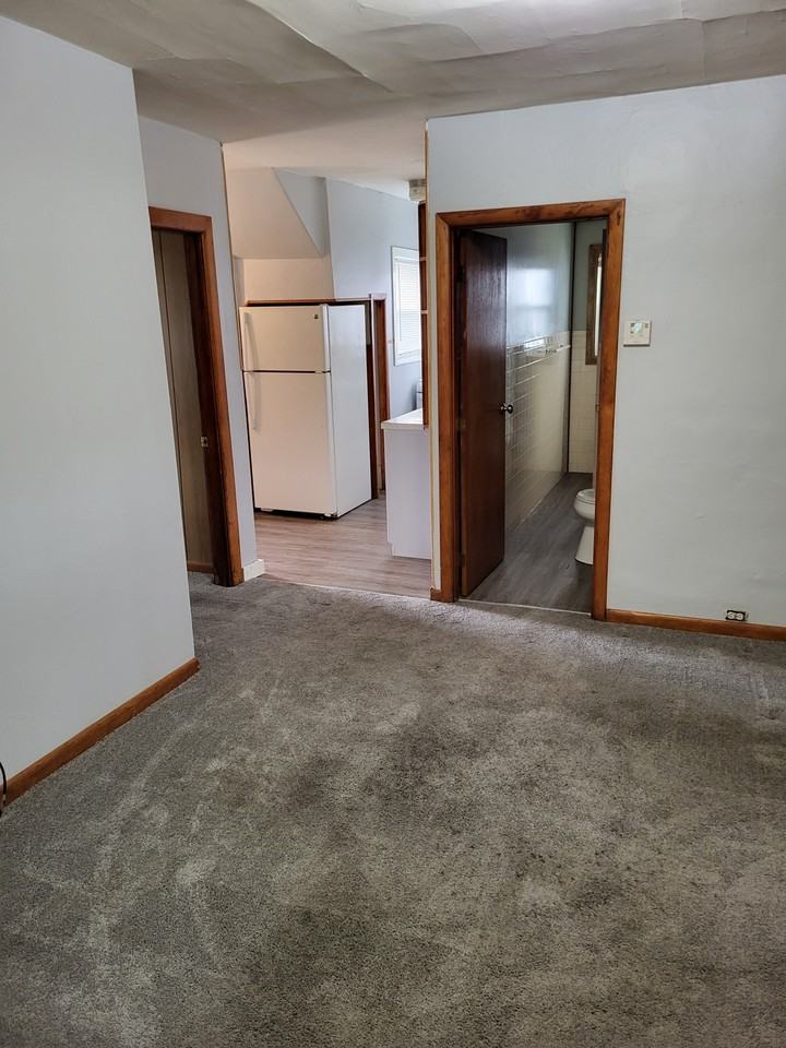 61 Pennacook St #1 - Photo 6 of 8