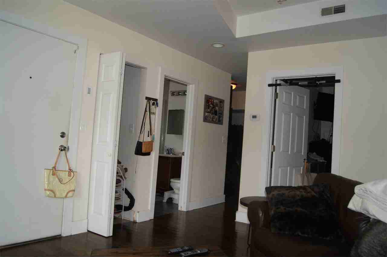 2949 N Wolcott Ave #1 - Photo 2 of 14