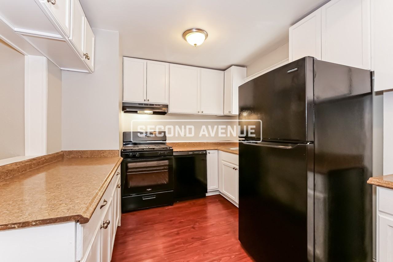 3317 Agnes Ave - Photo 2 of 17