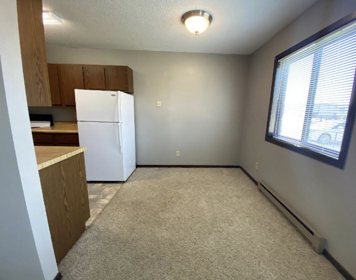 Northland Court - Photo 6 of 41