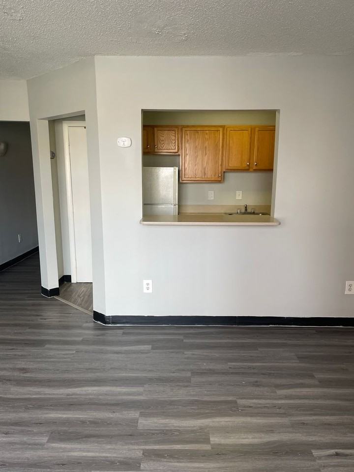 600A LLC - Photo 4 of 5