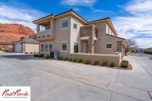 featured image of 140 W Center St #14