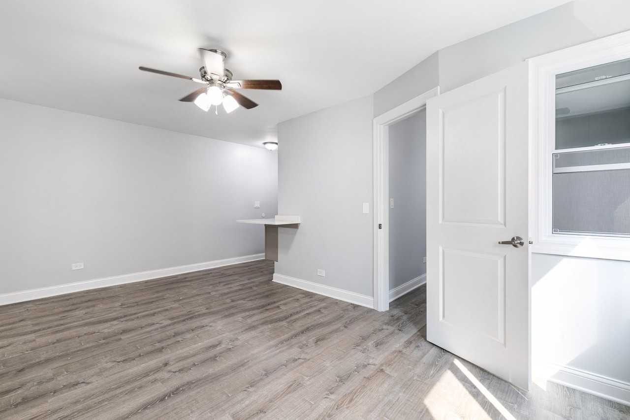 A Stone Beauty in Edgewater! - Photo 3 of 31