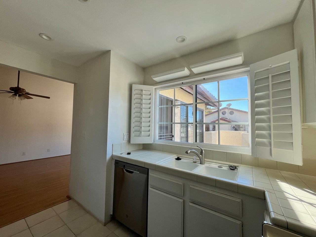 4225 4225 Porte De Palmas #185 - Photo 6 of 18