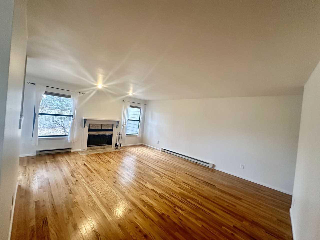 1048 Sailors Reef - Photo 3 of 19