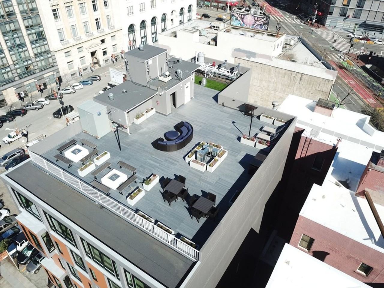24 Franklin St - Photo 2 of 7