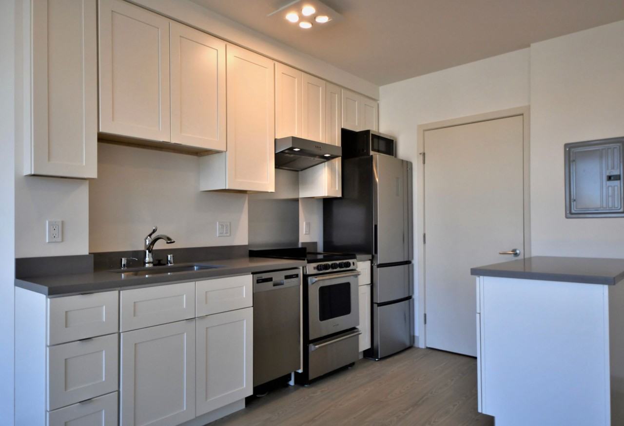 24 Franklin St - Photo 5 of 7