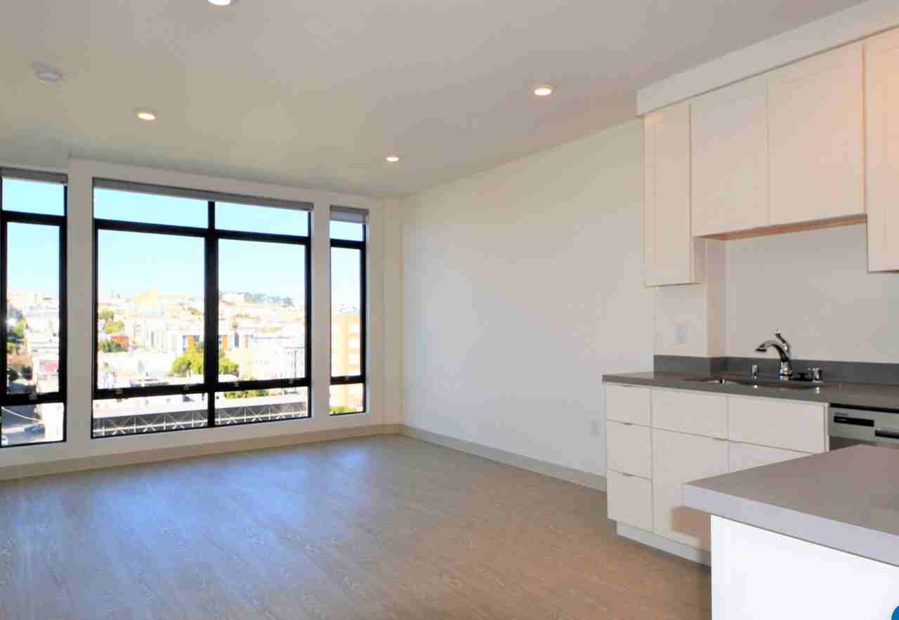 24 Franklin St - Photo 6 of 7