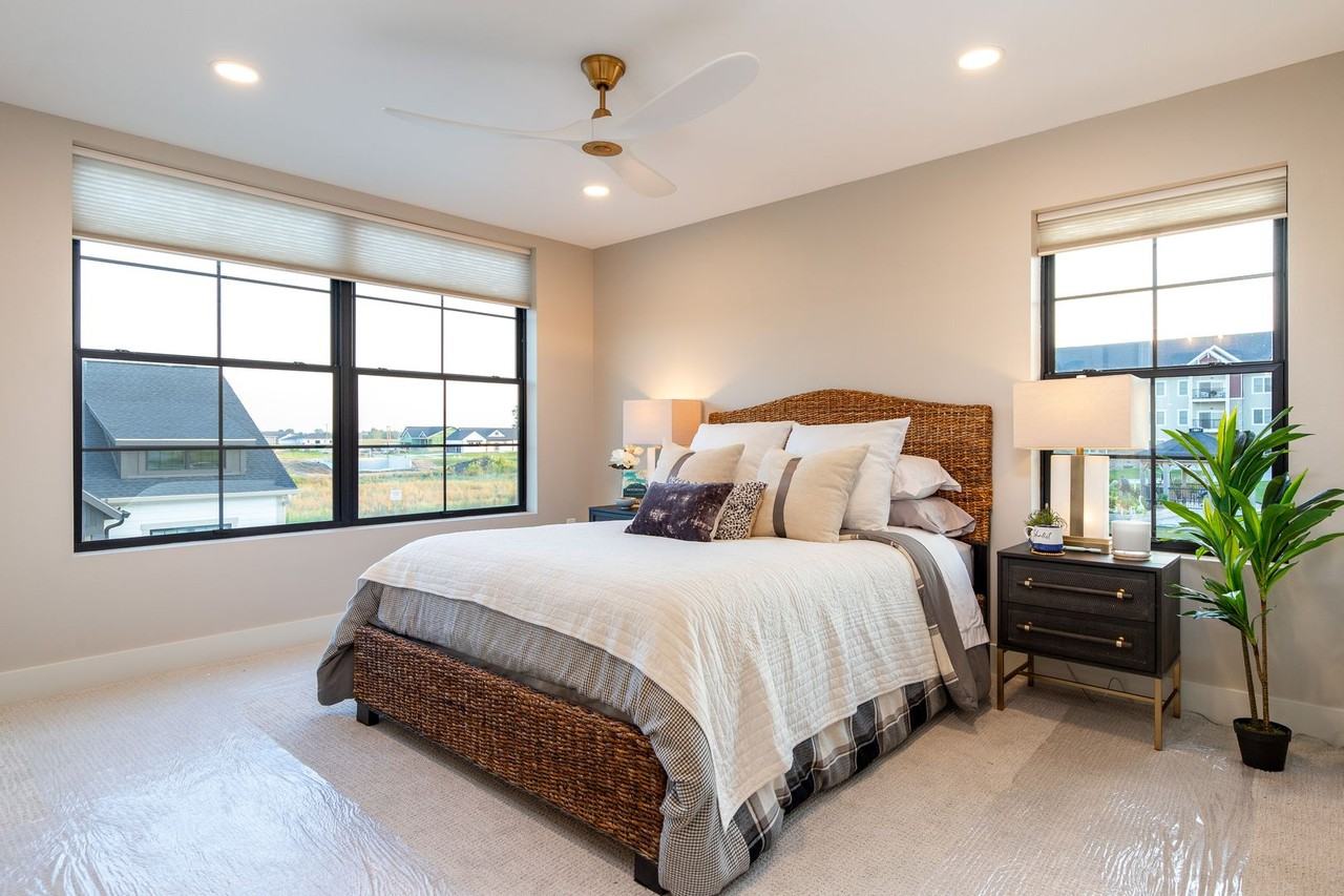 2105 Aikman Dr - Photo 7 of 13