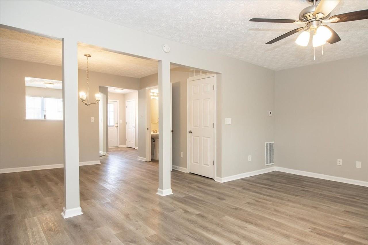 3906 Waldrop Ln - Photo 7 of 24