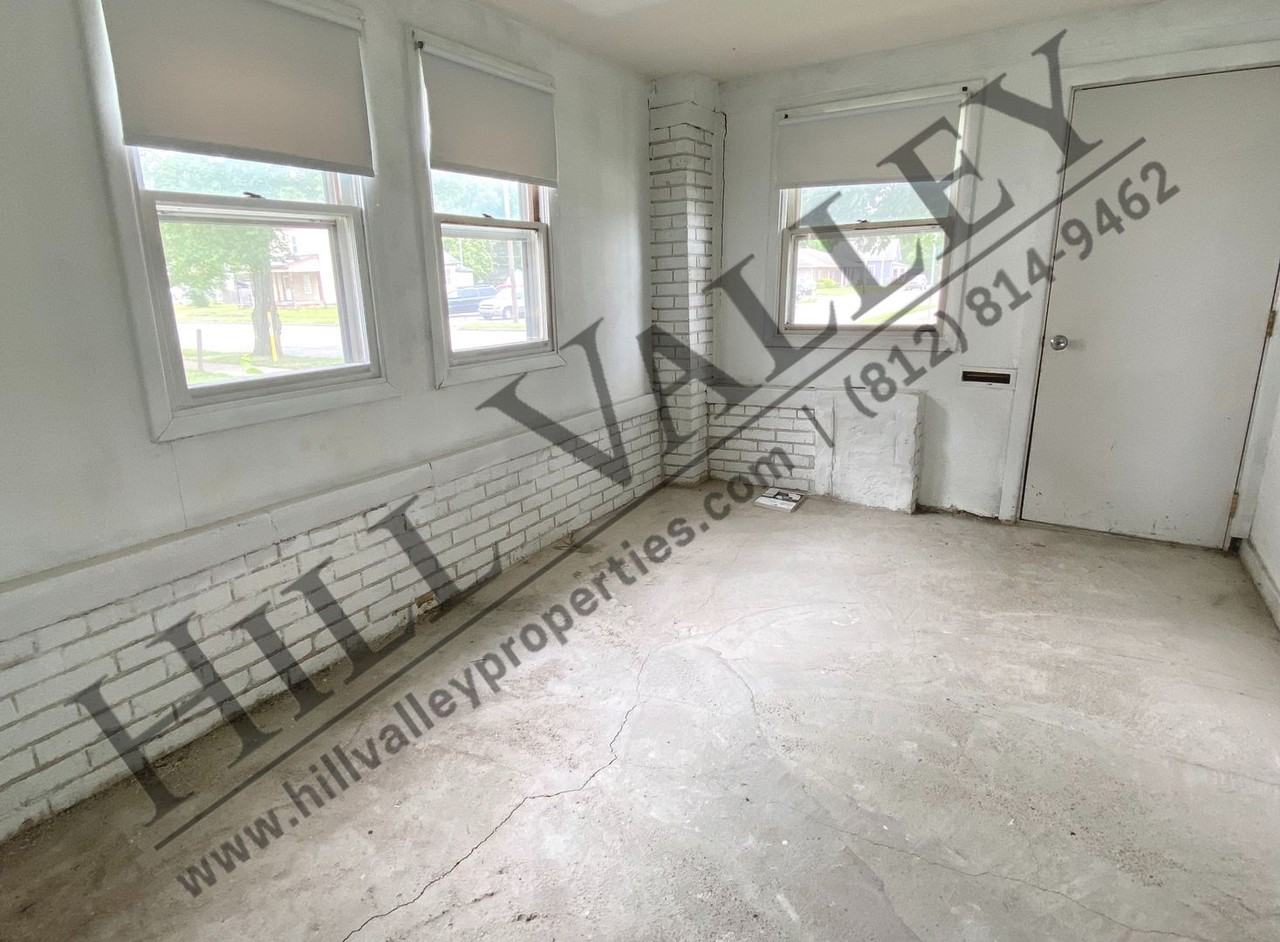 118 N 13th St - Photo 2 of 14