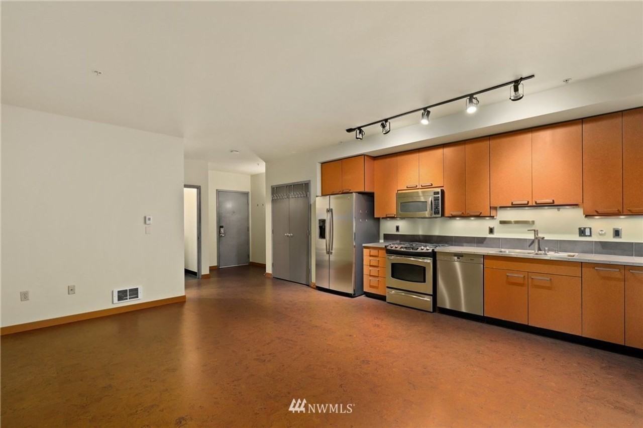 1414 12th Ave #304 - Photo 2 of 16