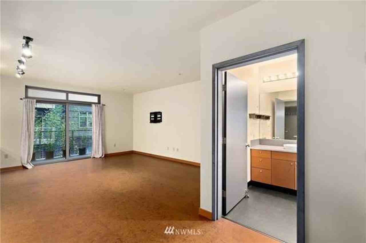 1414 12th Ave #304 - Photo 3 of 16