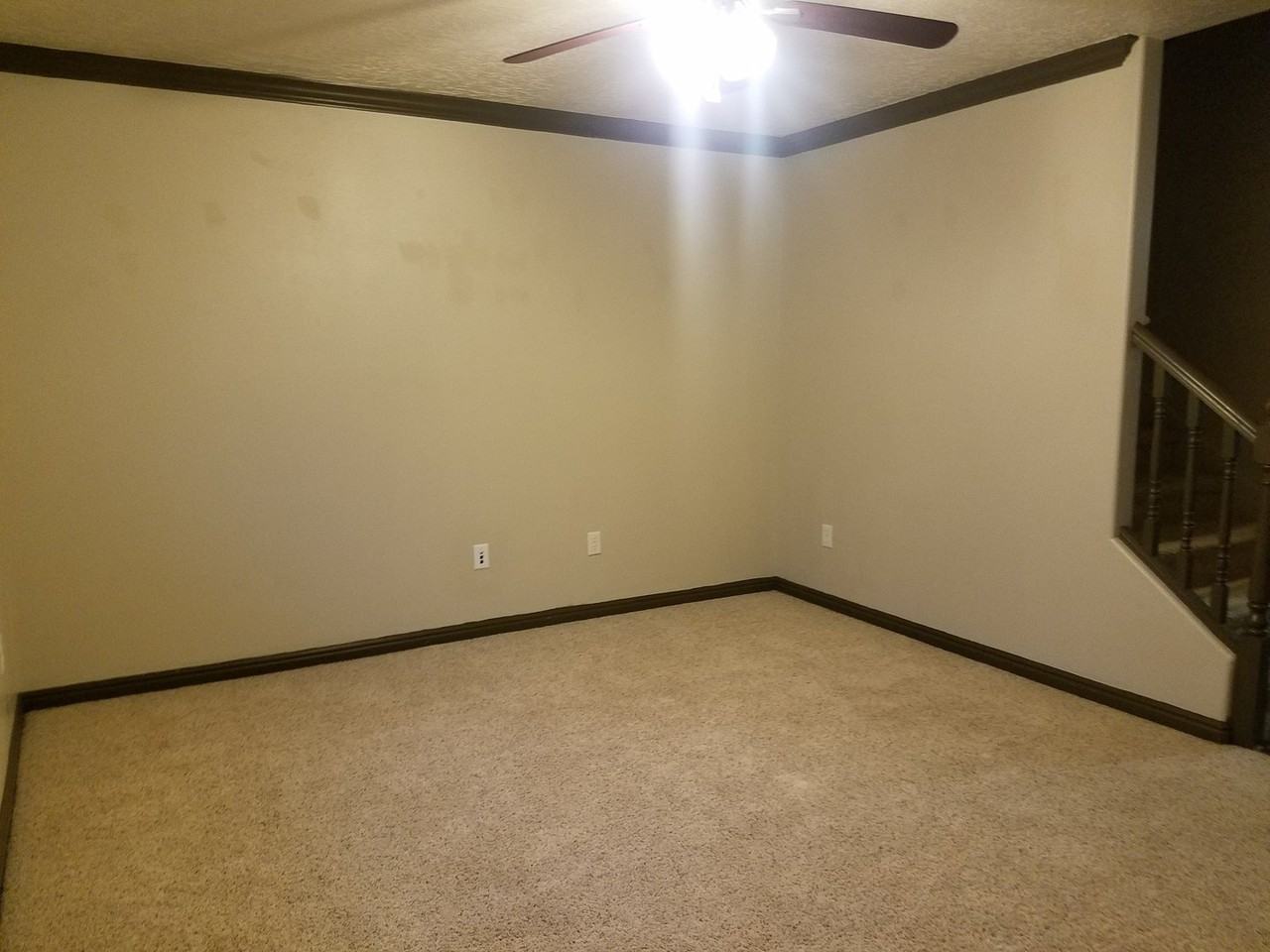 614 Sunflower Rd - Photo 4 of 16
