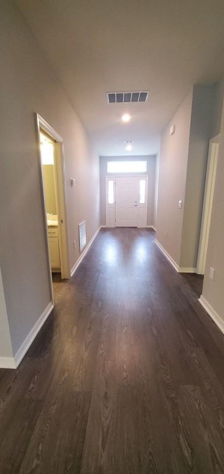 1030 Corso Dr - Photo 2 of 30