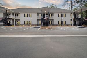 featured image of 905 Olmstead Dr