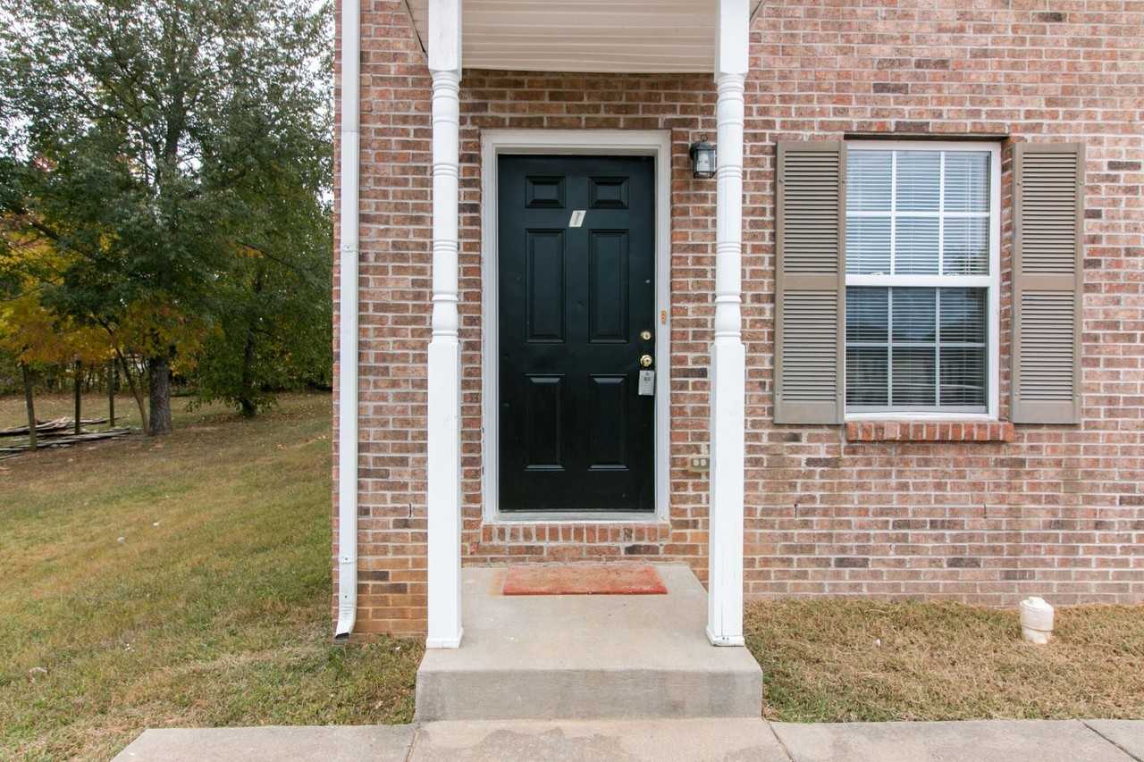 821 Oak Arbor Ct (For Rent) - Photo 4 of 25