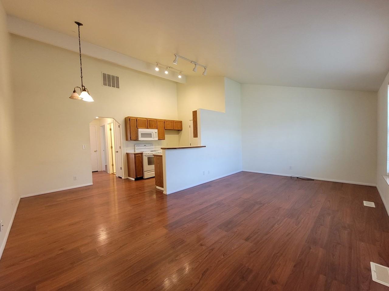 3950 N Cambria Way - Photo 2 of 13