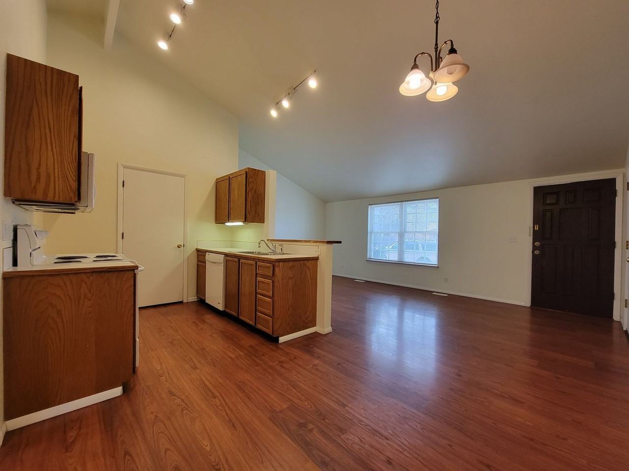 3950 N Cambria Way - Photo 3 of 13