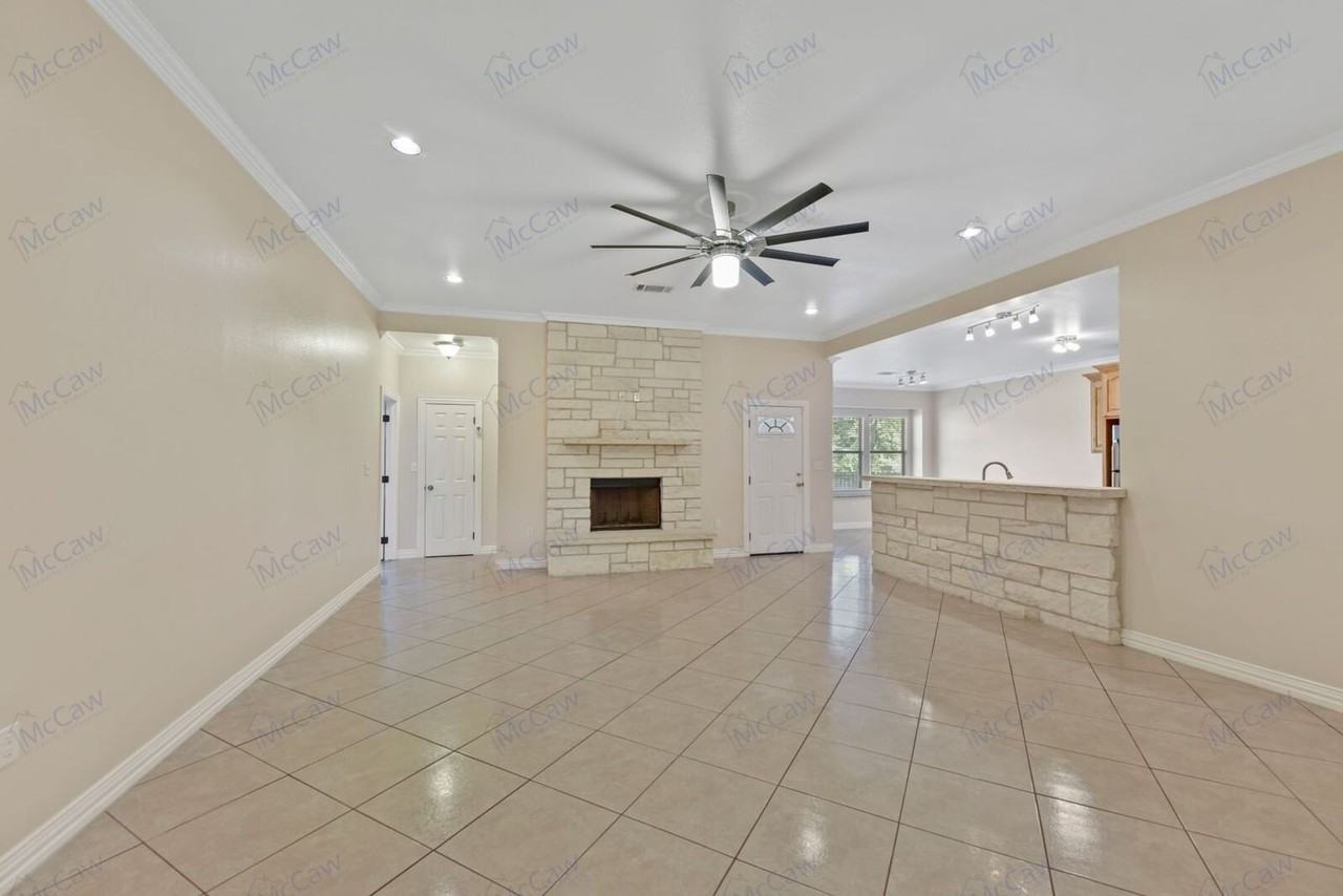 4527 Marcell Ave - Photo 3 of 15